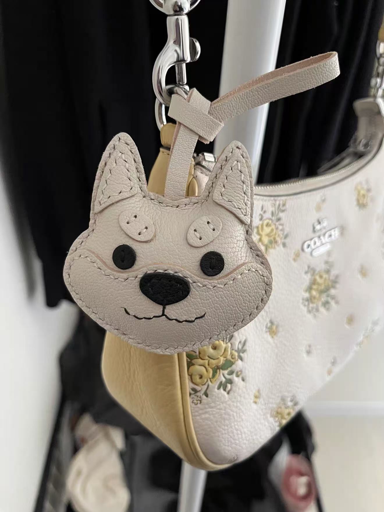 Everyday Bag Styling