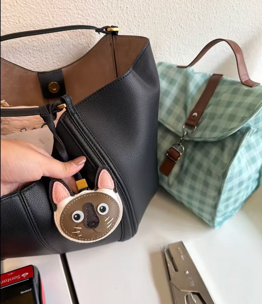 Everyday Bag Styling